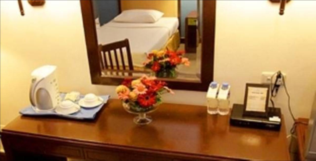 The Royal Mandaya Hotel Davao City Eksteriør bilde