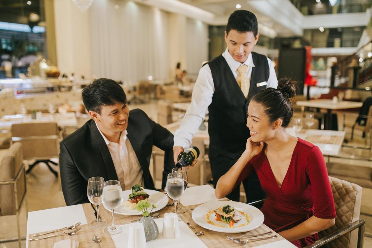 The Royal Mandaya Hotel Davao City Eksteriør bilde